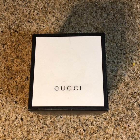 Gucci Watch - Picture 2 of 7